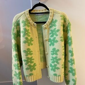 Chunky ZARA yellow and green flower sweater